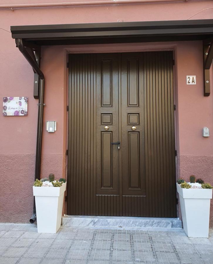 Le Stanze Di Dalia Bed & Breakfast โครโตเน ภายนอก รูปภาพ