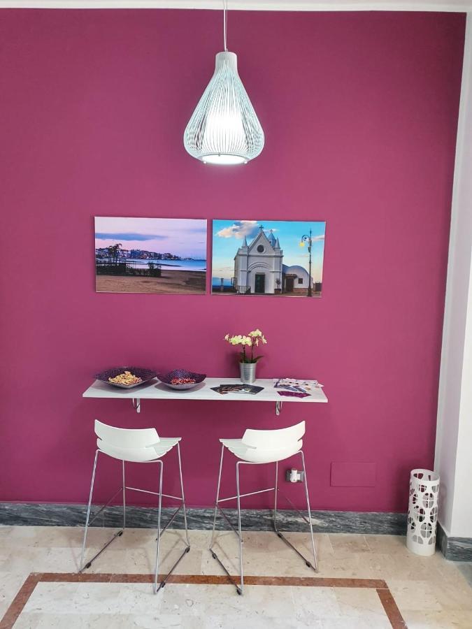 Le Stanze Di Dalia Bed & Breakfast โครโตเน ภายนอก รูปภาพ